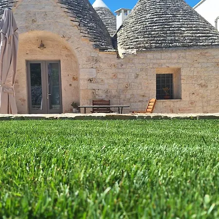Trulli Sull'aia San Michele * モノーポリ