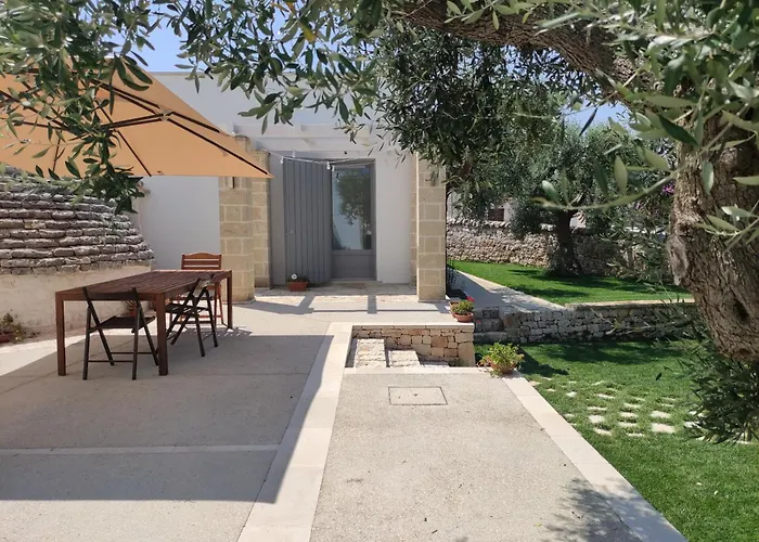 Konukevi Trulli Sull'aia San Michele